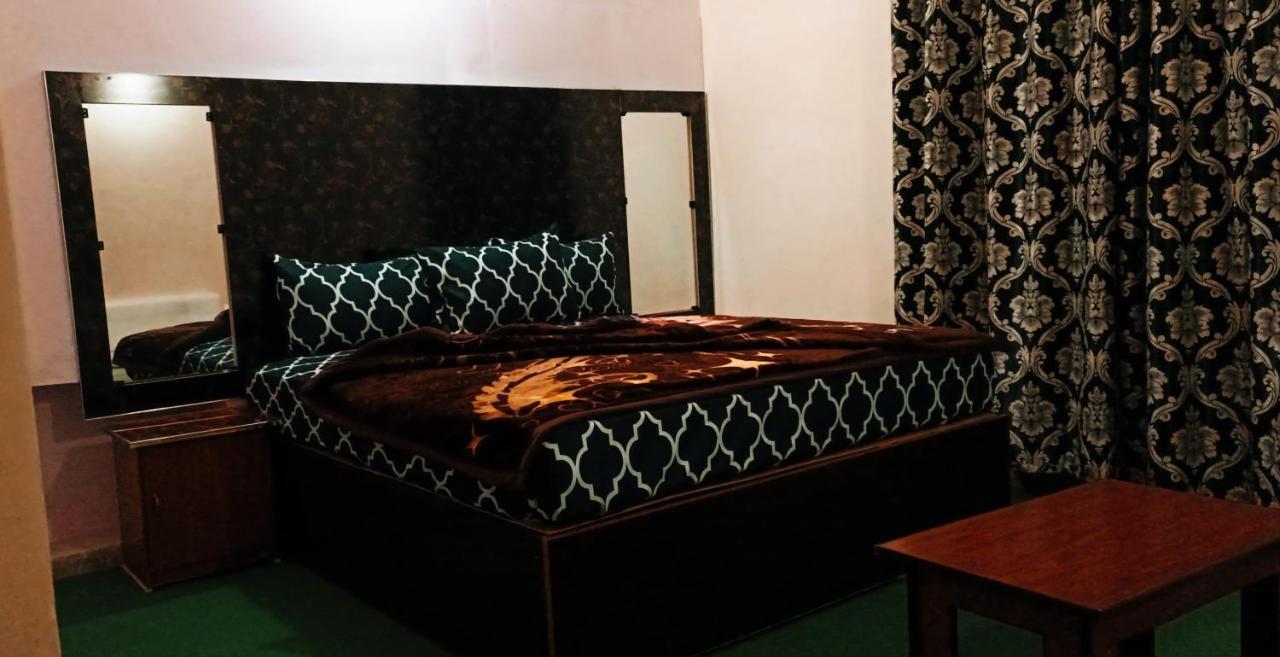 Hotel Moon Light View Lahore Eksteriør billede